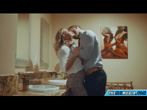 ❤️ Quand une blonde plantureuse vous séduit dans des toilettes publiques. ❤️❌ Porno dur at porn fr.yespornpics-com.ru